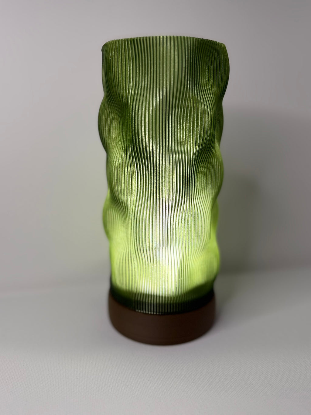 WAVIA - Table Lamp